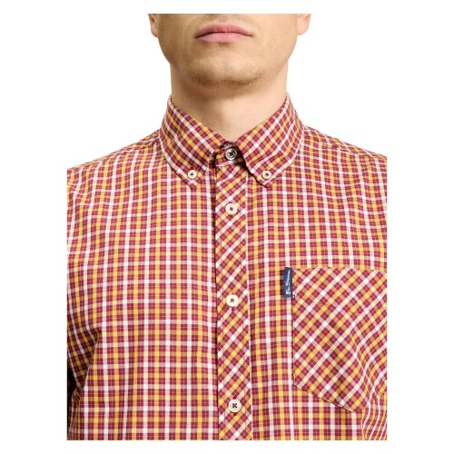 Ben Sherman Mens Signature House Checked Short-Sleeved Shirt - Red