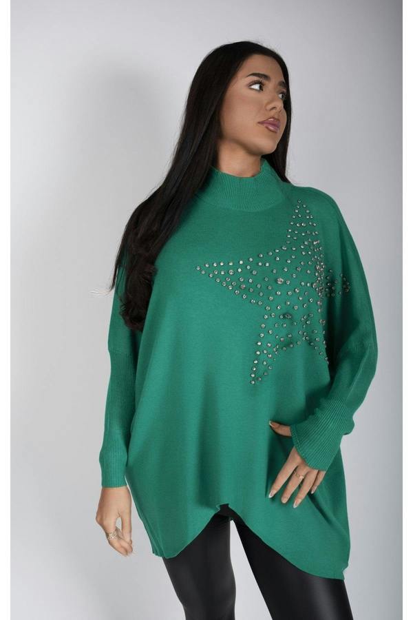 Jaira Oversized Knitted Jumper With Studded Star Detail - Green