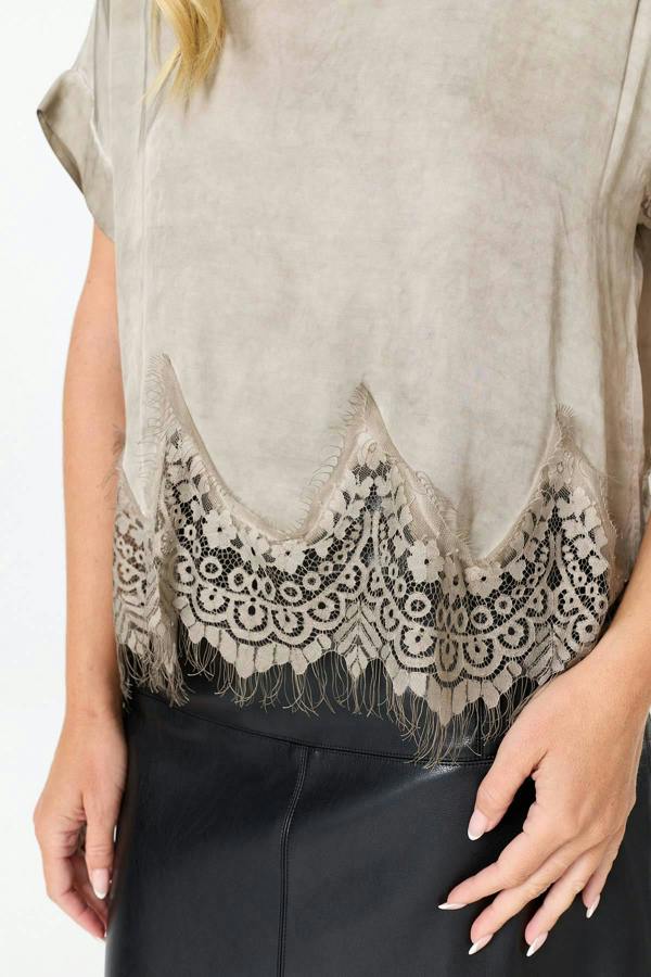 Taupe | Lace Trim Relaxed Cap Sleeve Top