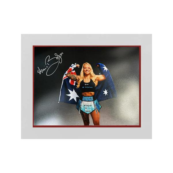 Ebanie Bridges Signed 16x12 Image Deluxe Mount