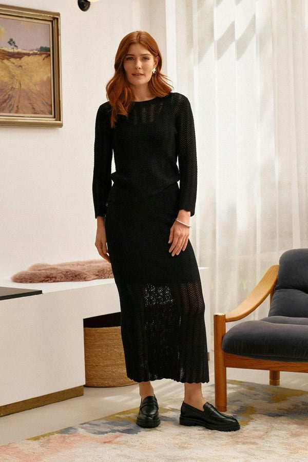 Black | High Waist Crochet Knit Midi Skirt : Model is 5'9"/175 cm and wears UK8/EU36/US4/AUS8