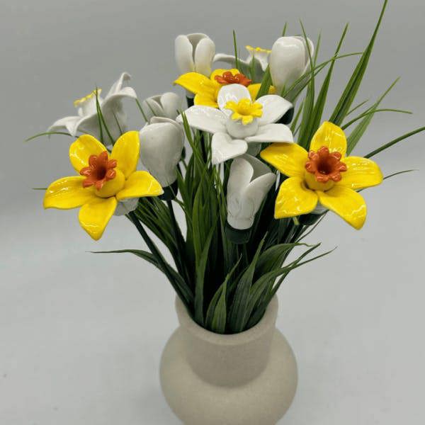Memorials Direct Spring Flower Bouquet
