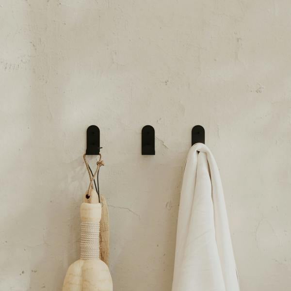 Decortie Leny Triple Hook Wall Mounted Black Metal Waterproof Set of 3