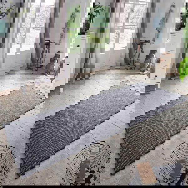 Loop Runner Dark Grey Rug – Non-Slip & Easy-Care