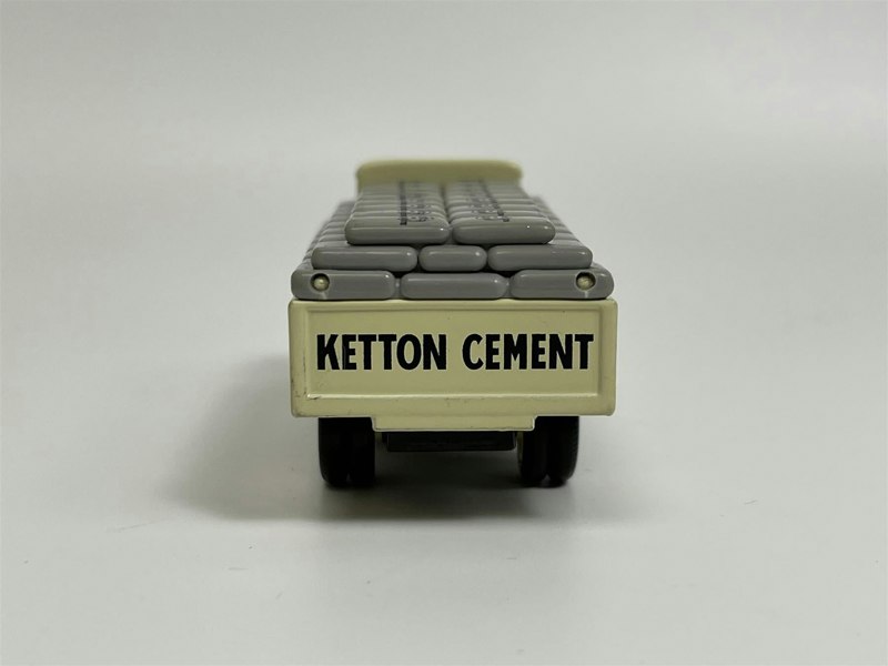 MCSlots Mack Sack Truck 1934 Ketton Cement Days Gone Lledo 39001D B2