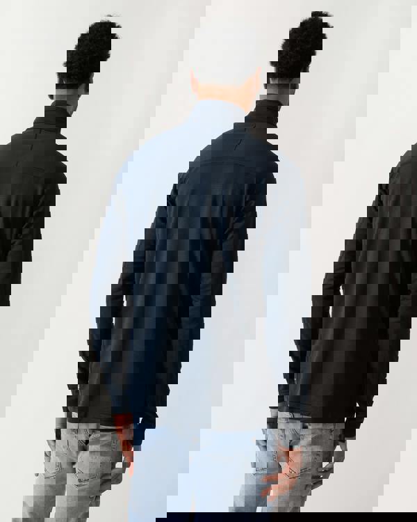 back shot of a model wearing a Fjallraven Abisko Lite Fleece Half Zip Mens Sweatshirt in Dark Navy 555