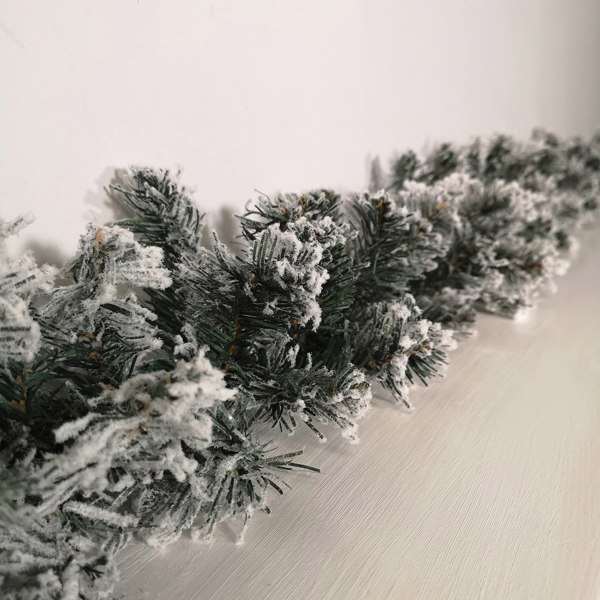Samuel Alexander 9ft (2.7m) Premier Christmas Snow Flocked Woodcote Fir Garland