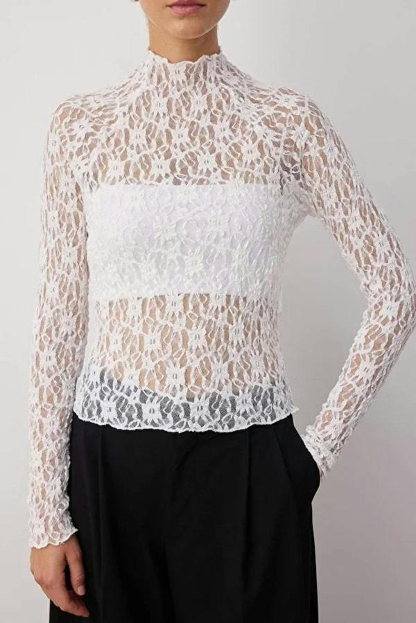 WOVCOR Lace Long Sleeve Knit Blouse