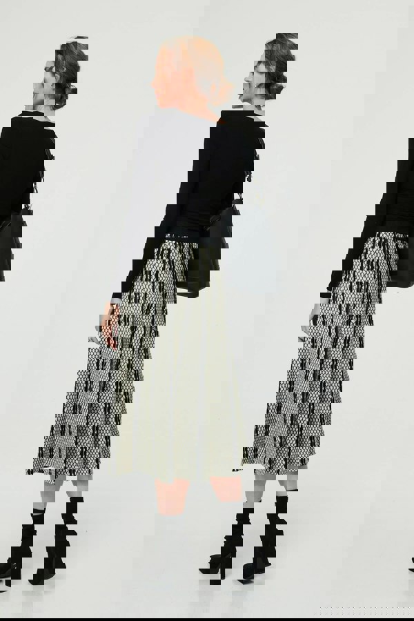 Black | Geo Print A-Line Pleated Midi Skirt
