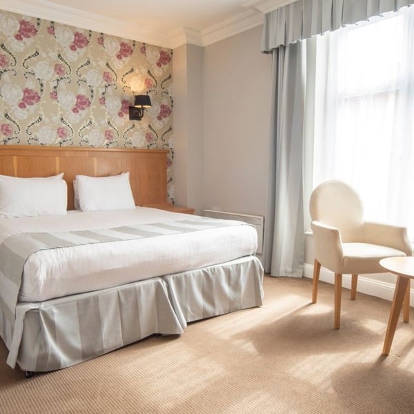 Virgin Experience Days One Night Weekday Getaway with Three Course Dinner for Two at Whittlebury Hall