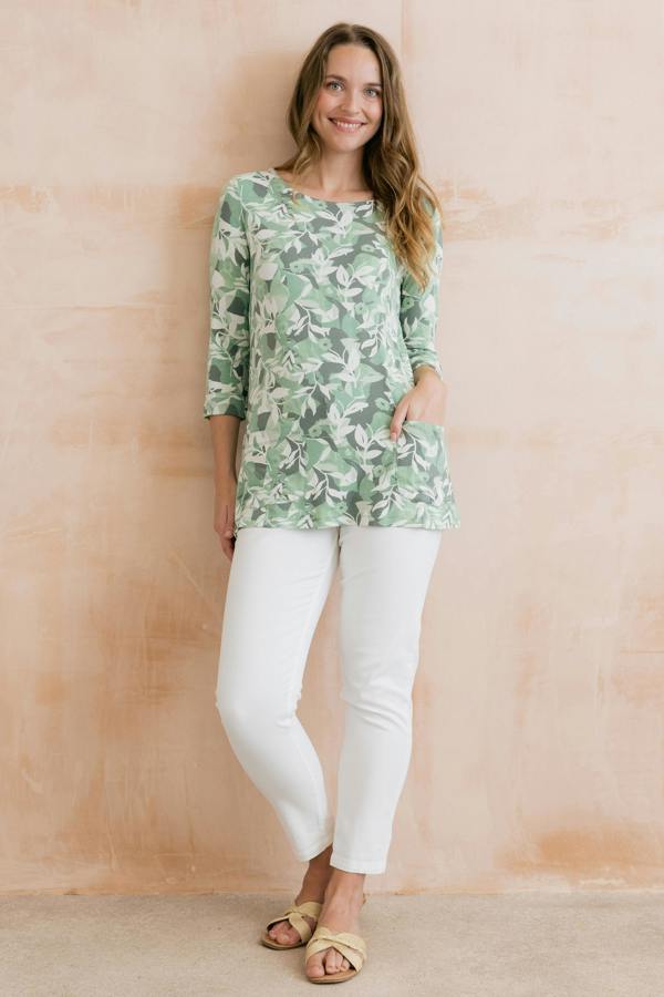 Lily & Me Coastal 3/4 Sleeve Jersey Print Tunic Green