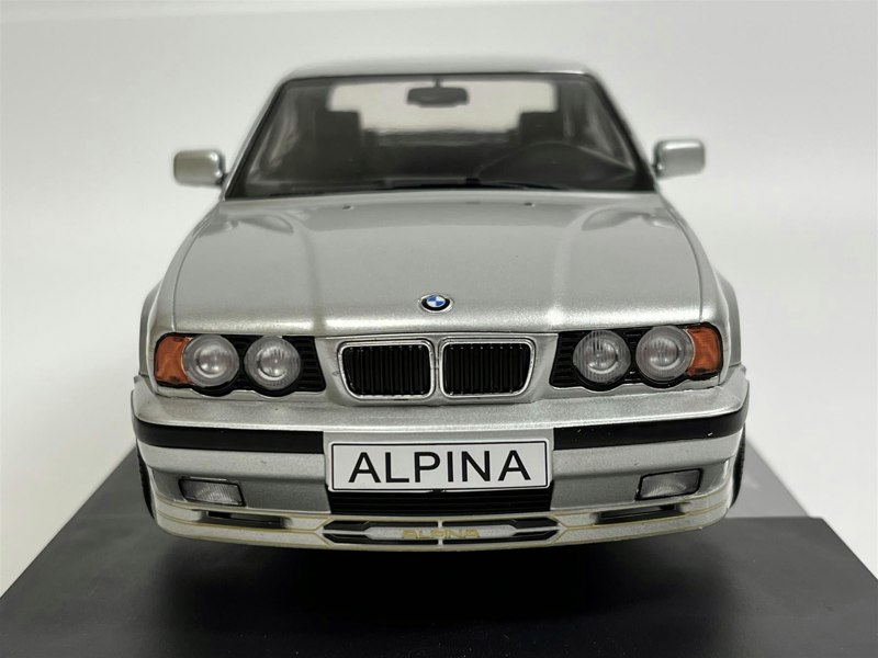 MCG BMW E34 Alpina B10 4.6 Silver Metallic 1:18 Model Car Group MCG18231