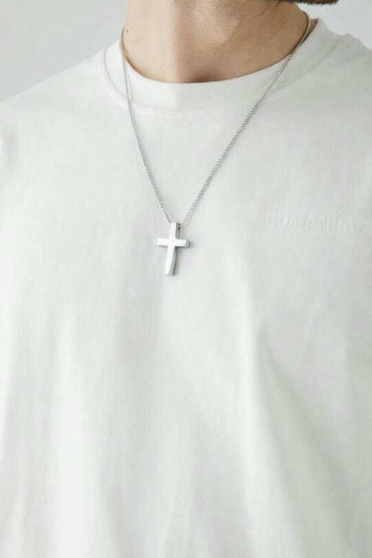 SVNX Cross Pendant Necklace in Silver