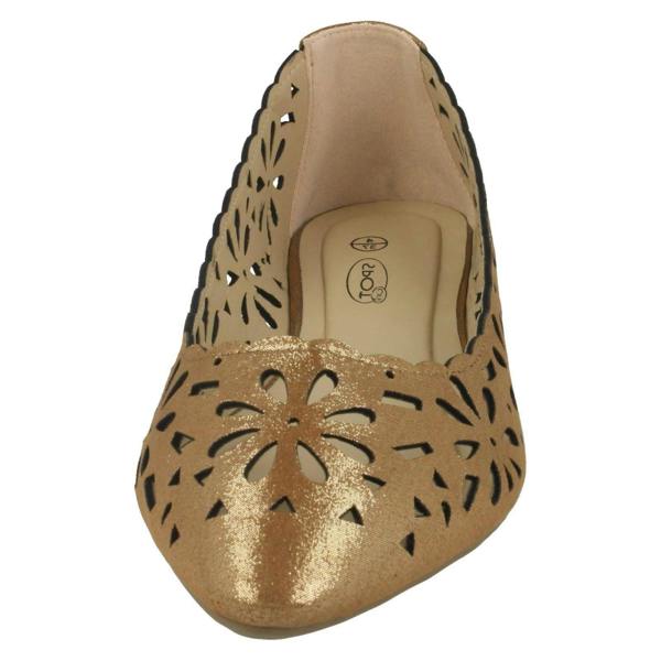 Spot On Ladies Spot On Flower Cut Out Ballerinas F80390