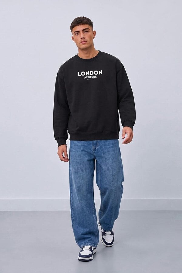London Attitude Oversized Dragon Graphic Sweatshirt in Black