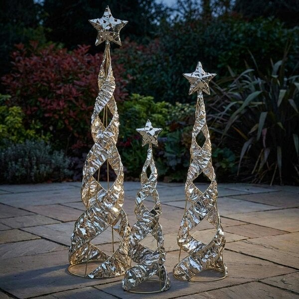Garden Greatness Illuminated Gold Twisted Star Decor