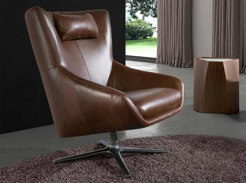 Angel Cerdá Cognac Brown Leather Swivel Armchair 5089
