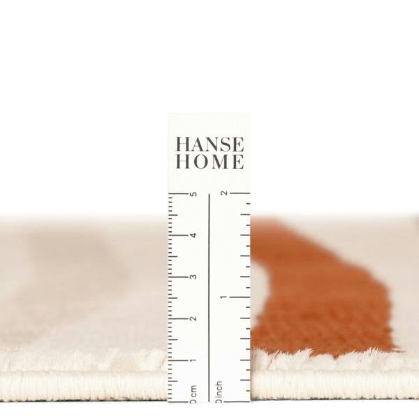 Hanse Home rug with a measurement scale showing dimensions.