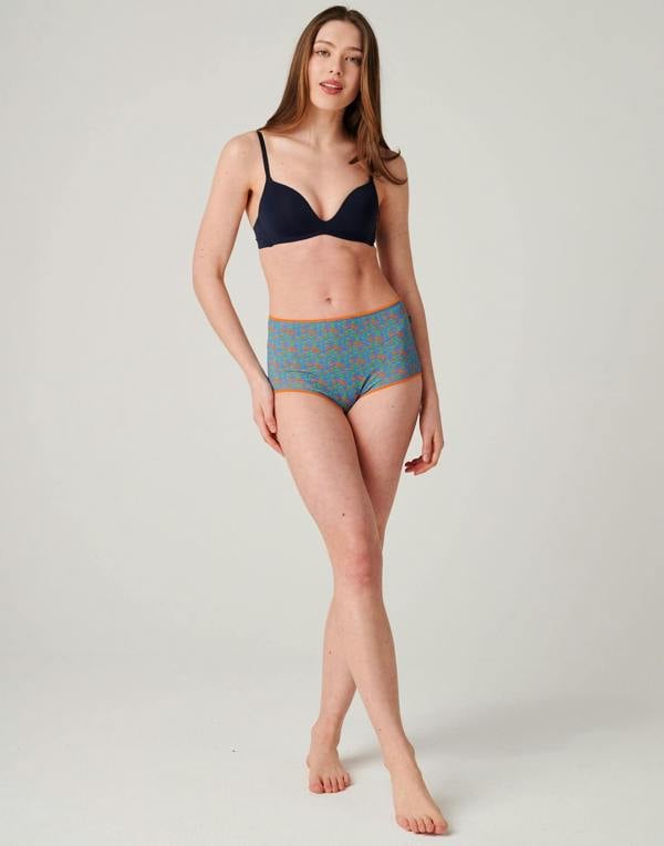 British Boxers Multipack 4 Pairs of Women's Bamboo Full Briefs – Boom Bloom!