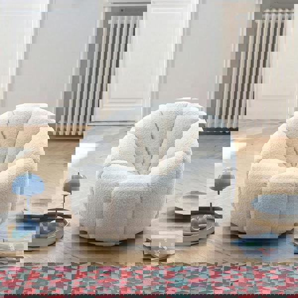 Weilai Concept Arsav Pumpkin Armchair, White Boucle