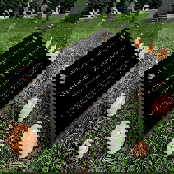 Memorials Direct Granite Memorial Tablet with Feather Design, Free Personalised Gold Engraving, Polished Black Granite