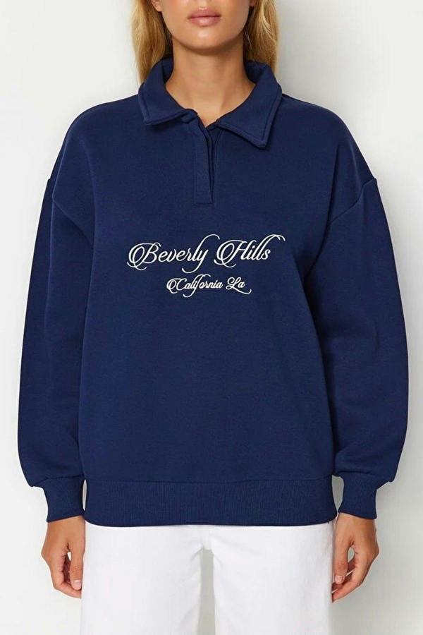 WOVCOR Shirt Collar Slogan Embroidered Polar Fleece Knit Sweatshirt
