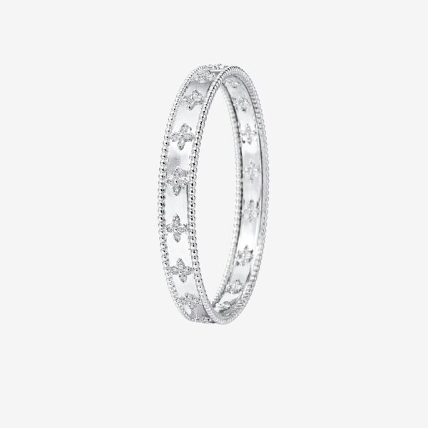 Uchi & Soto Kinmokusei Silver Bead Floral Bangle