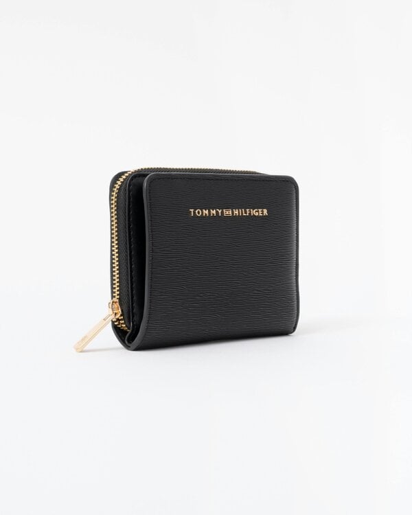 Tommy Hilfiger TH Modern Womens Medium Zip Wallet - Black