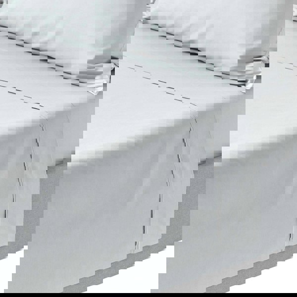 HOMESCAPES Crisp & Cool 200 TC Egyptian Cotton Percale Flat Sheet