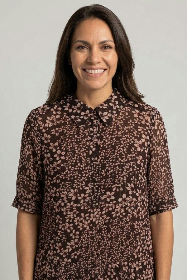 Izabel London Ditsy Floral Layered Short Shirt Dress