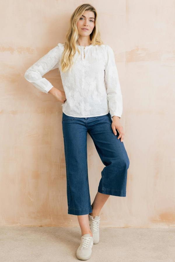Lily & Me Emily Embroidered Cotton Keyhole Blouse White
