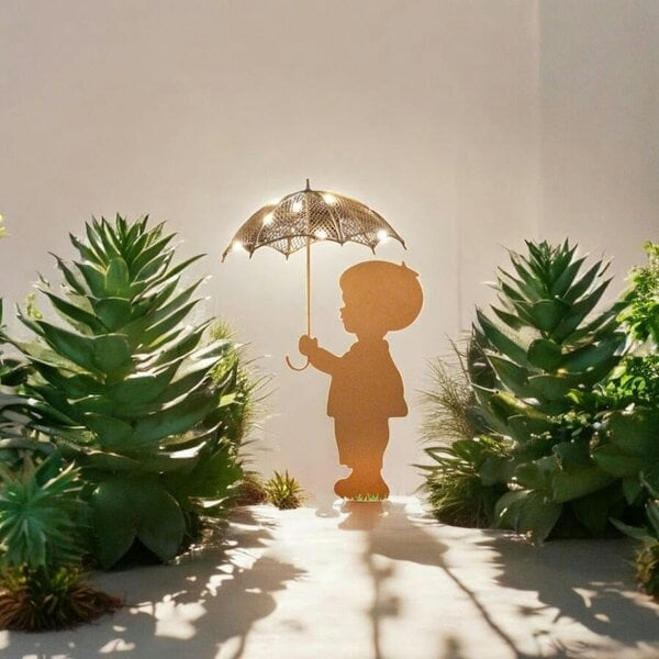 EDH Door Hardware Rustic Boy Silhouette with Solar Umbrella – 46 x 22 x 17.5 CM | Metal Garden Sculpture with Solar Light
