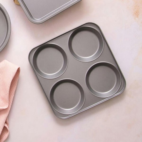 4 Cup Giant Yorkshire Pudding Non-Stick Oven Tray