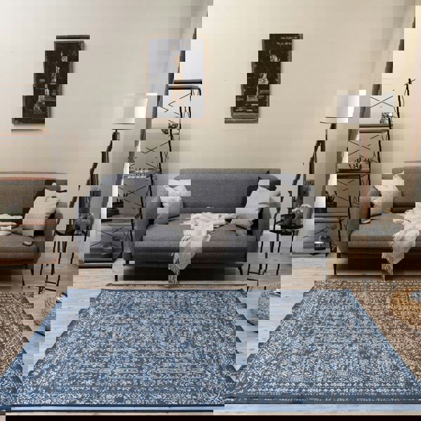 Living Room Rug Vintage Design In Blue