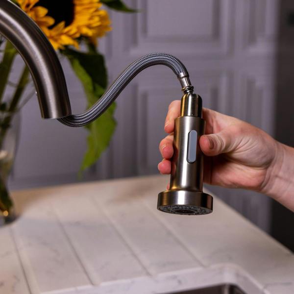Flode Runda | Kitchen Sink Mixer with Pull out Spray | Brushed Steel | Round Head
