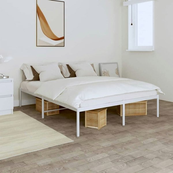 Berkfield Metal Bed Frame White 140x200 cm