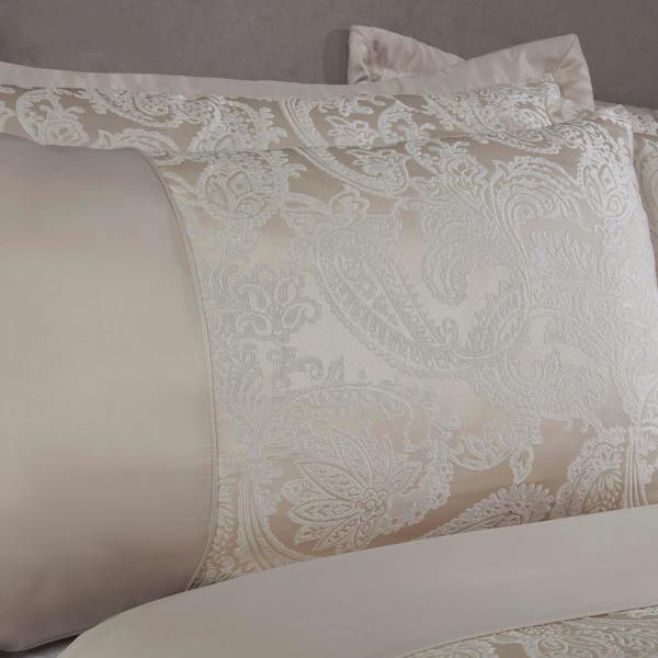 Duchess Duvet Double Bed Cream