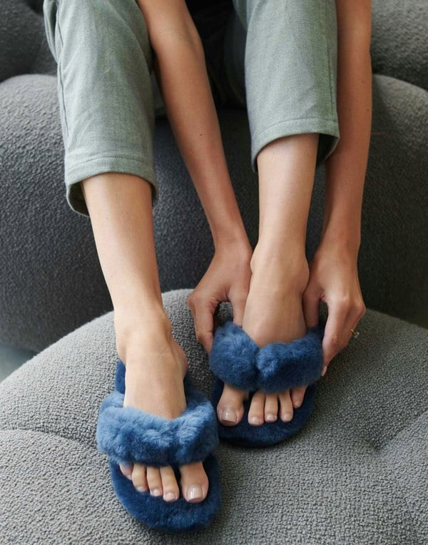 Women's Highland Sheepskin Slipper Sliders – Navy - British Boxers