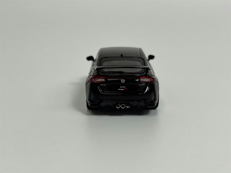 Mini GT Honda Civic Type R Crystal Black Pearl 2023 W Advan GT Wheel LHD 1:64 Mini GT MGT00585L