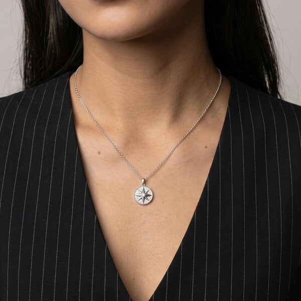 Uchi & Soto Enso Silver Star Pendant Necklace and Earrings Set