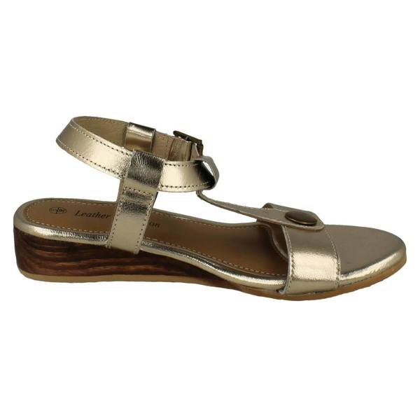 Leather Collection Ladies Leather Collection T-Bar Sandals F00452