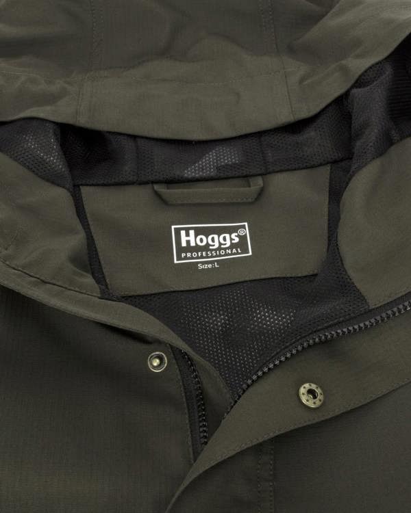 Close up detail of Hoggs of Fife Green King II smock highlighting waterproof fabric and stitching