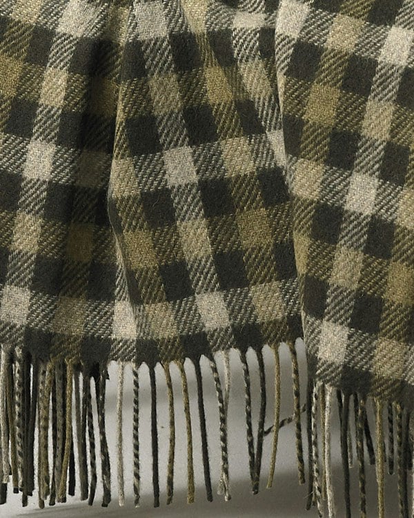 Joshua Ellis Classic Check Tassel Hem Cashmere Throw