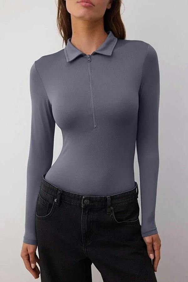 WOVCOR Zipper Collar Detailed Knit Bodysuit