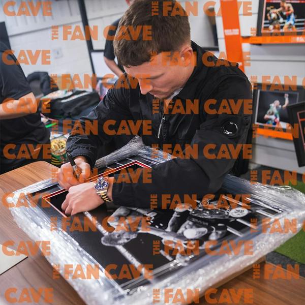 Dalton Smith Signed Glove Iconic Frame