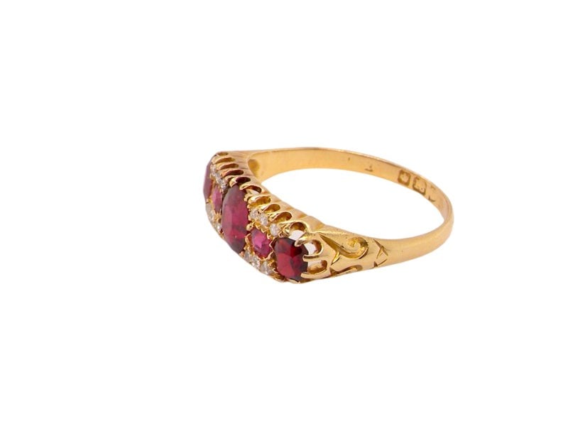 Vintage Tom A fine Victorian Ruby ring