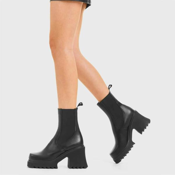 Lamoda Elevate Black Chunky Platform Ankle Boots Classic Comfortable Stylish
