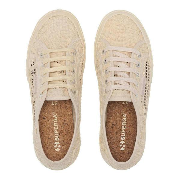 Superga Womens/Ladies 2750 Flower Crochet Trainers - Beige Raw/Off White - 