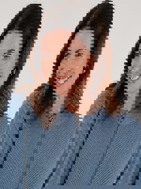 TIGI-Wear Chevron Rib Zip Cardigan