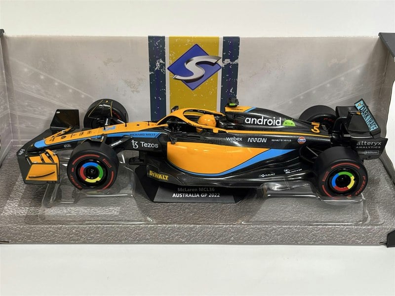 Solido Daniel Ricciardo #3 McLaren MCL36 Australia GP 2022 1:18 Scale 1809101